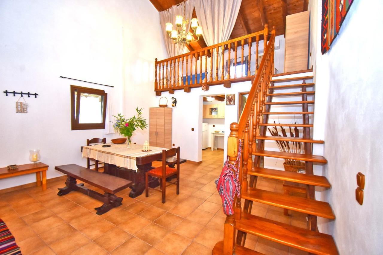 Ninas Cottage Línia 外观 照片